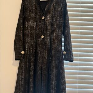 Chic Long Sleeve Black and Gold TrenchCoat